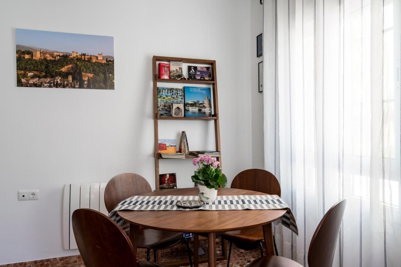 Anna - Triana Apartment Seville Ngoại thất bức ảnh