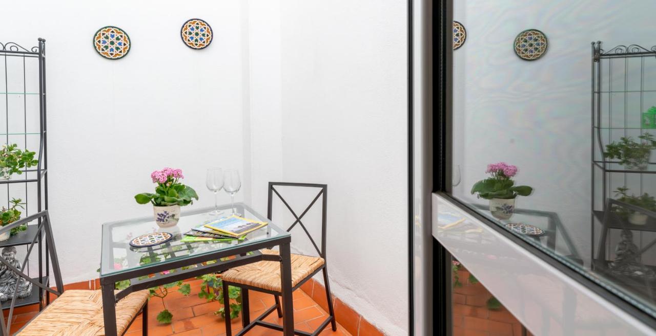 Anna - Triana Apartment Seville Ngoại thất bức ảnh